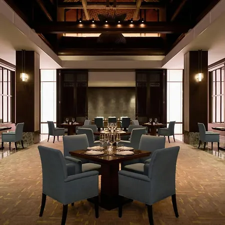 Sheraton Hanoi Hotel-3