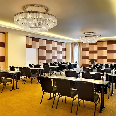 Wyndham Garden I-City Shah Alam-3