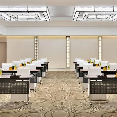 Courtyard By Marriott Bengaluru Hebbal-2
