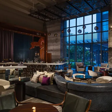 Renaissance Bengaluru Race Course Hotel-2