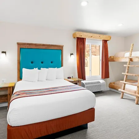 Bluff Dwellings Resort-3