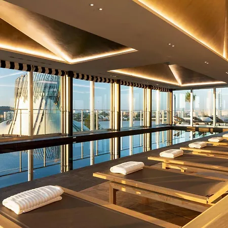 Renaissance Bordeaux Hotel-2