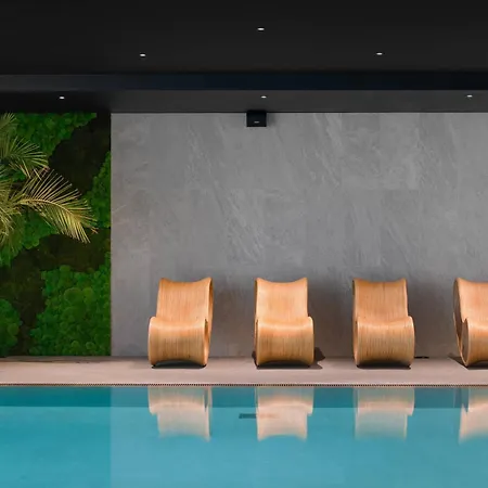 Ac Hotel By Marriott Krakow-2