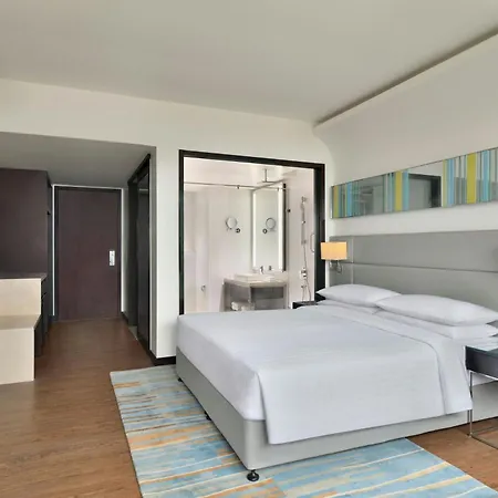 Courtyard By Marriott Navi Mumbai-3