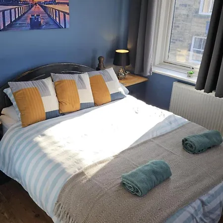 Amble Harbour Retreats-3