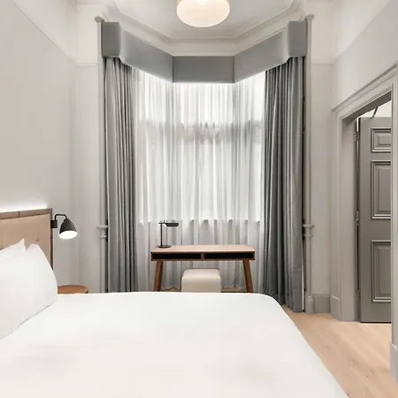 Ac Hotel By Marriott Glasgow-3