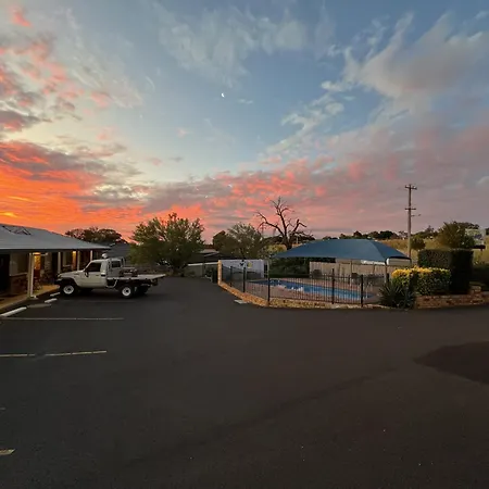 Almond Inn Motel-3