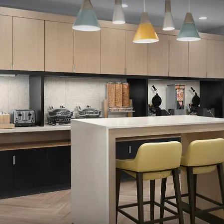 Towneplace Suites By Marriott Fort Myers Gulf Coast-2