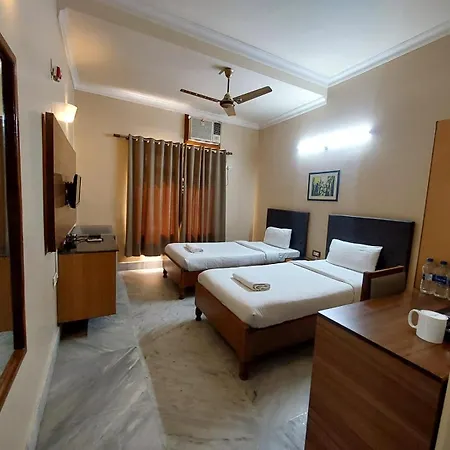 Hotel Acacia-2