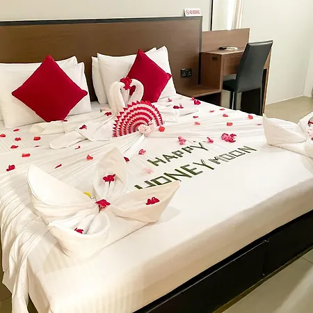 Awesome Suite-3
