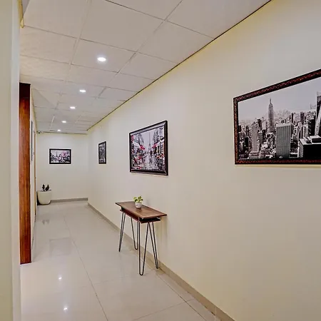 Hotel Krone A Family Hotel Near Igi Airport Delhi-2