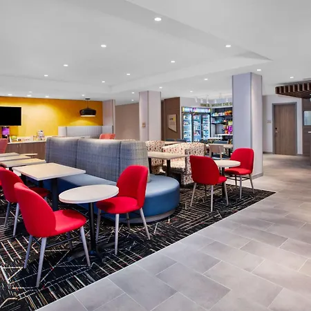 Home2 Suites By Hilton Grand Rapids Northeast-2