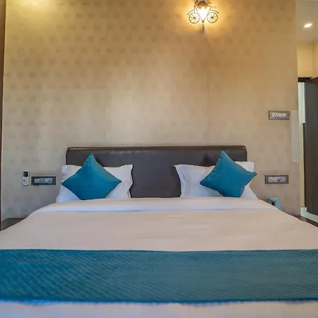 Casa Vista Hideaway 4Br Villa By Homeyhuts-3