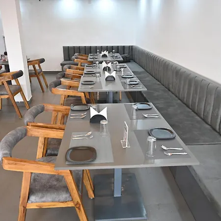 K7 Hotel & Restaurant-3