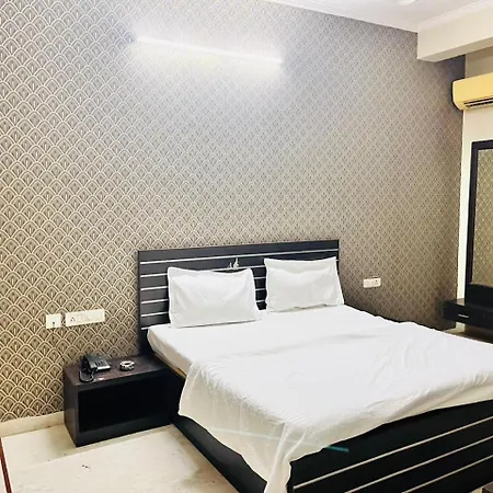 Hotel Omkar-2