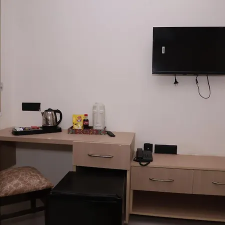 Hotel New Luxx Stay - Near Igi Airport-2
