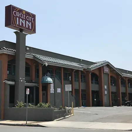 Corona Inn-2