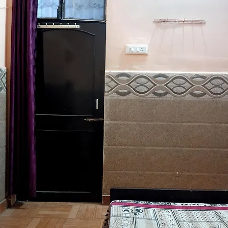 Shubham Guest House-3