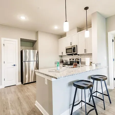 Cape Coral Lakeside Apartments By Barsala-2