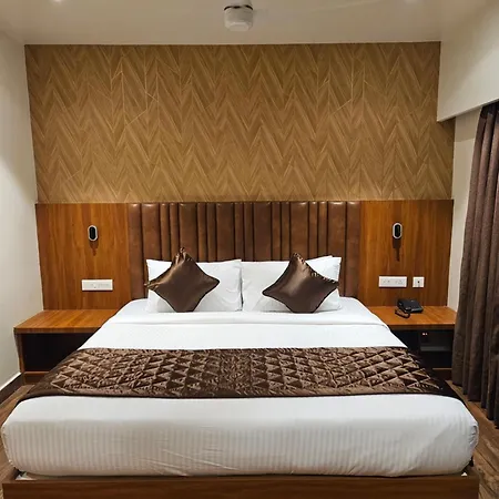 Hotel Pl Grand-3