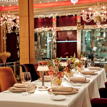 Hotel Principe Di Savoia - Dorchester Collection-2