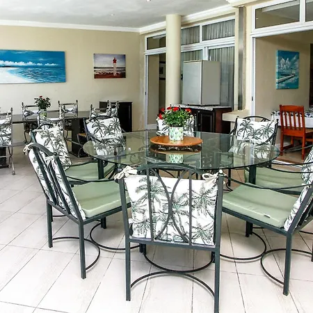 The Sandringham Bed & Breakfast And Self-Catering-2