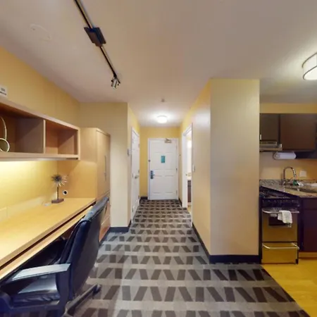 Residences At International Place-3