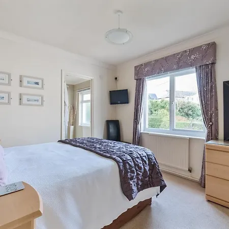 Lamorna Lodge-2