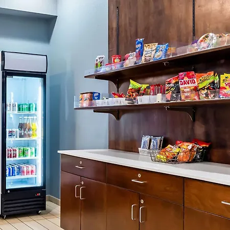 Best Western St. Louis Airport North Hotel & Suites-2