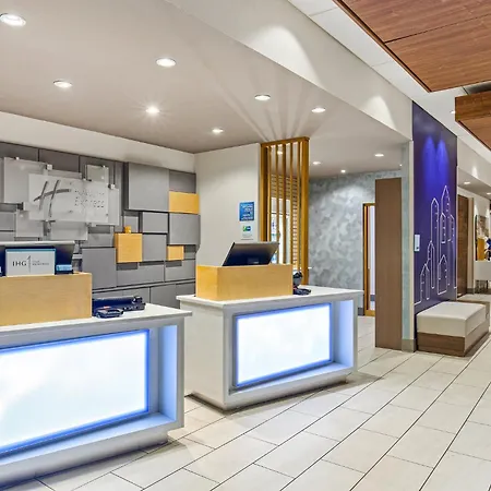 Holiday Inn Express & Suites - Carrollton West By Ihg-3