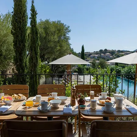 Hotel Restaurant Villa Josephine-3