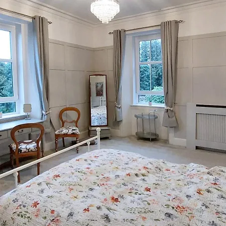 Isla Bank House-2
