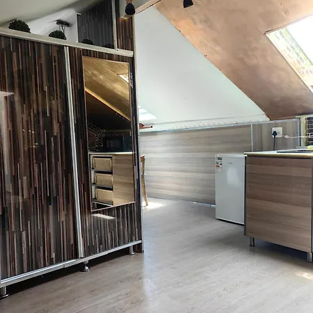 Gem Of Manor Drive-3
