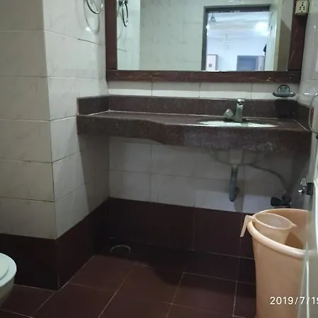 Stay Retreats At Rex Plaza - Nr Exhibition Centre, Vashi-3