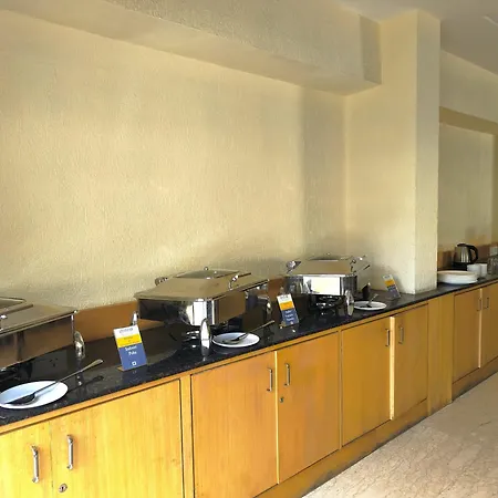 Luxury Inn By Stotrak Hotels-2
