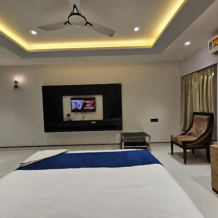 Hotel Mk Vivanta-3