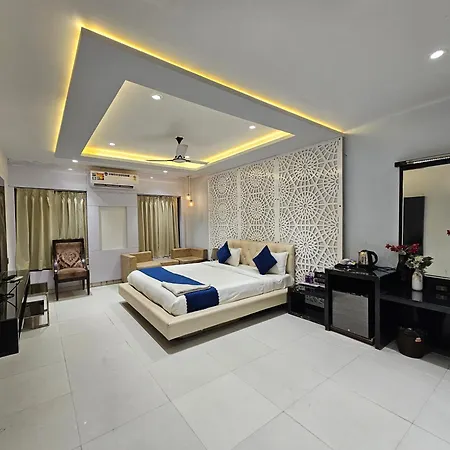Hotel Mk Vivanta-2