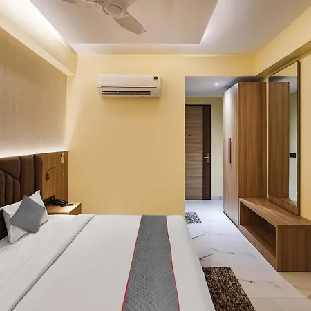 Hotel Ivy Plaza Near Delhi Airport-2