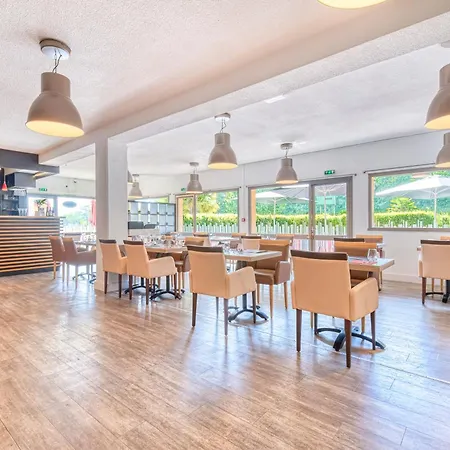 Atoll Hotel Logis Angers, Beaucouze-3