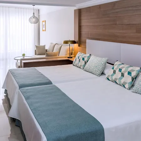 Mediterraneo Bay Hotel & Resort-2