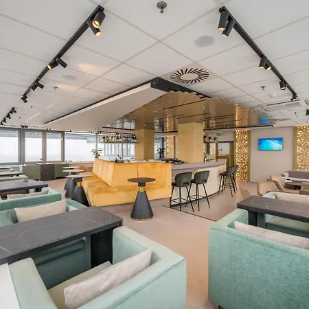 Expo Tower Hotel By Mellow Mood Hotels-2