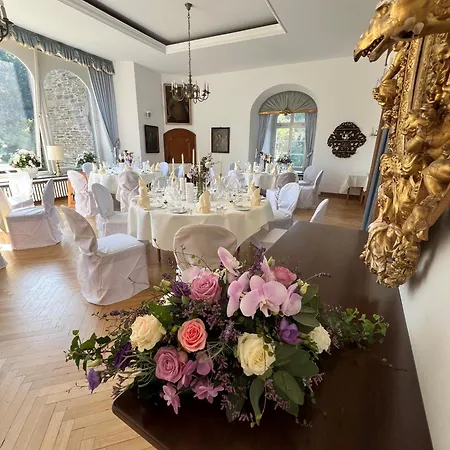 Hotel und Restaurant Burg Schnellenberg-3