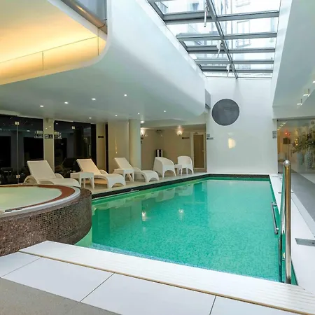 Wellton Centrum Hotel & Spa-3