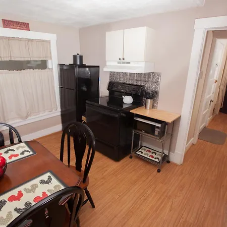 Knotty Pine Motel-3