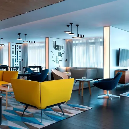 Renaissance Warsaw Airport Hotel-2