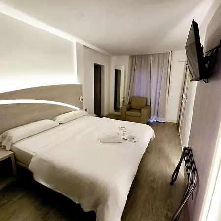 Llaut Boutique Hotel (Adults Only)-3