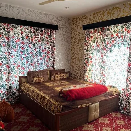 Hotel Kashmir Heaven-2