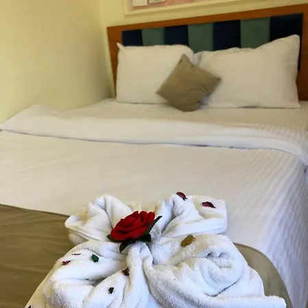Garden City Hotel-2