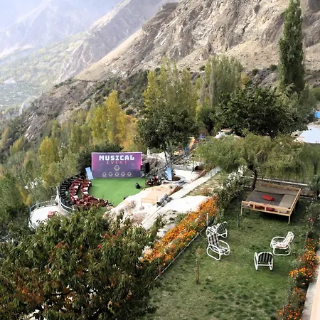 Eagle'S Nest Hotel-2