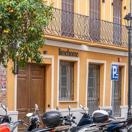 Limehome Malaga Calle Victoria-2